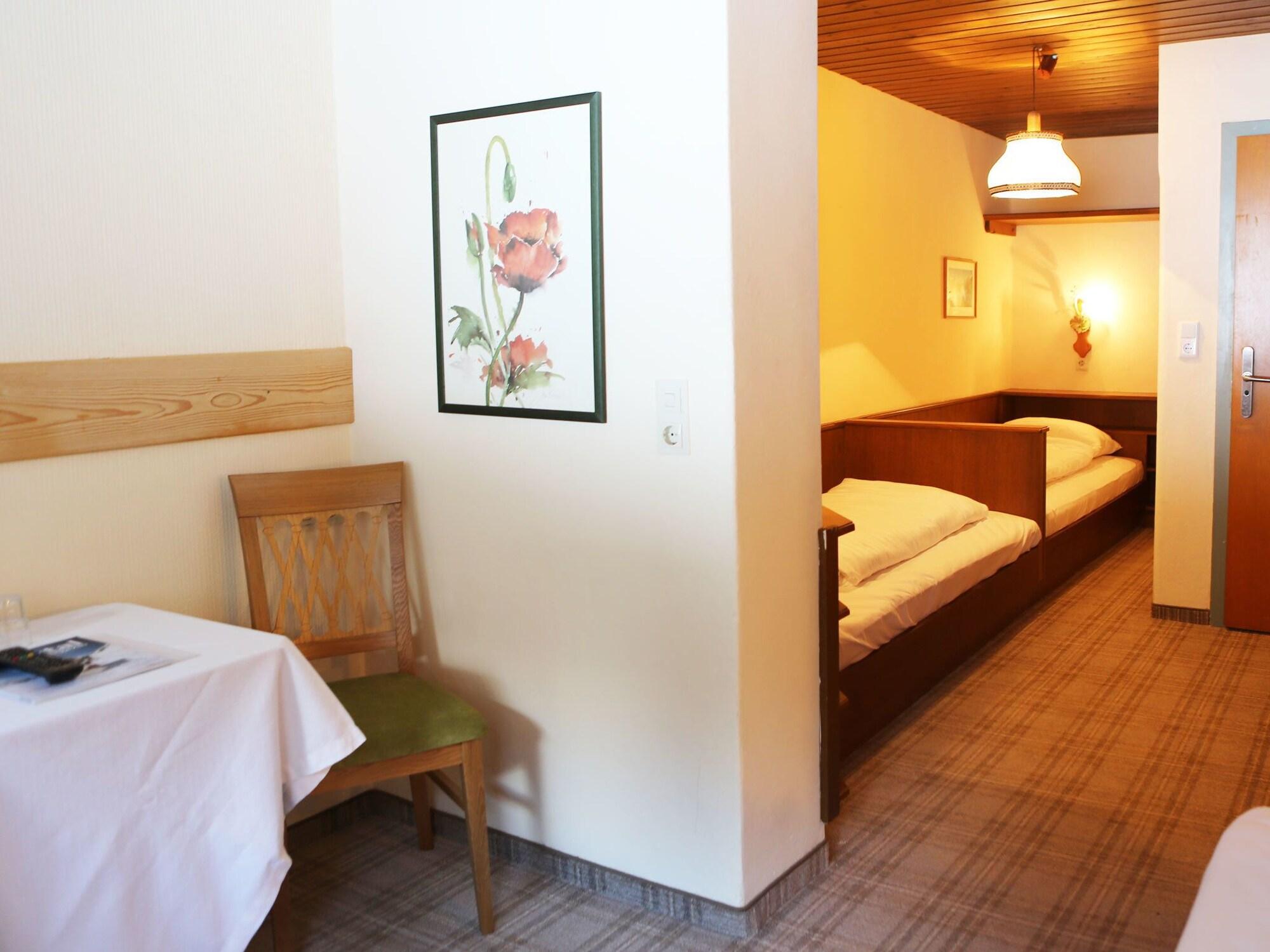 Gasthof Pension Madseiterhof Tux Bagian luar foto